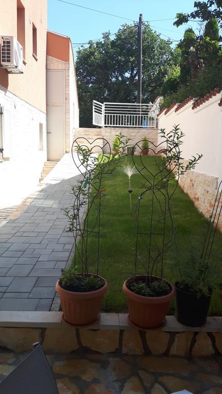 Apartments Val Umag Exterior photo